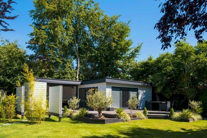 1 Bedroom Detached Bungalow To Rent In Wargrave Road, RG10