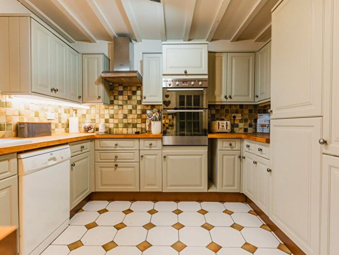 4 Bedroom Detached House For Sale In Main Street, Thurnby, LE7