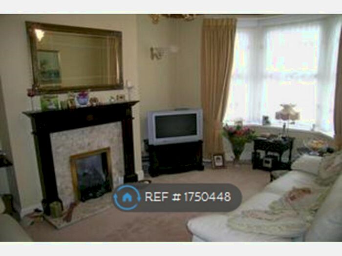 4 Bedroom Terraced House To Rent In Herbert Road, London, IG3