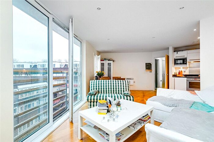 1 Bedroom Flat To Rent In Island Apartments, Basire Street, N1