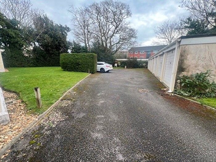 2 Bedroom Flat To Rent In Cavendish Road, Bournemouth, BH1