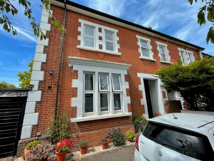 1 Bedroom House Of Multiple Occupation To Rent In Epsom Road, Epsom, KT17