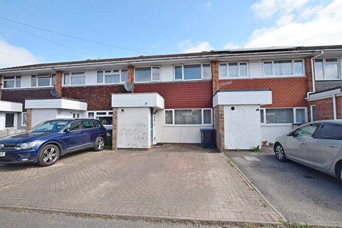 3 Bedroom Terraced House To Rent In Stroud Green Drive, Bognor Regis, West Sussex, PO21