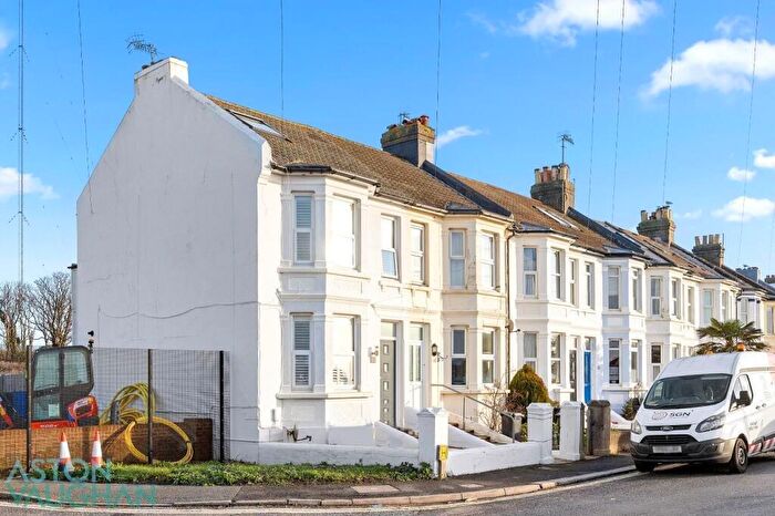 3 Bedroom End Of Terrace House For Sale In Brighton Road, Shoreham-By-Sea, BN43