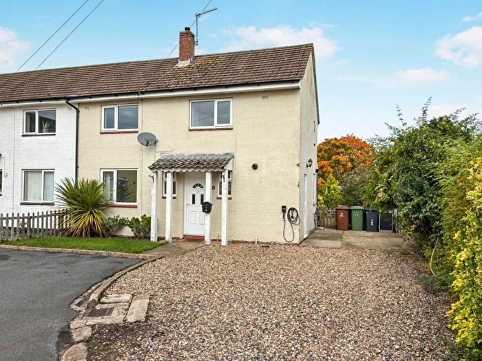 3 Bedroom Semi-Detached House For Sale In Boscombe Road, Watton, IP25