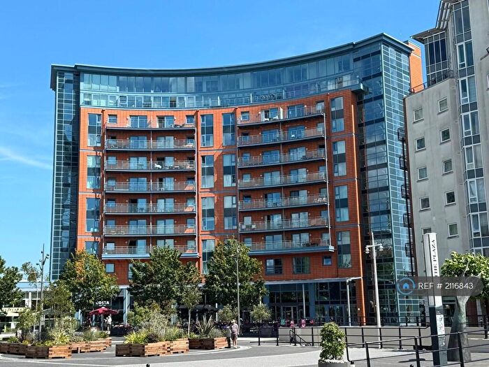 1 Bedroom Flat To Rent In The Crescent, Portsmouth, PO1