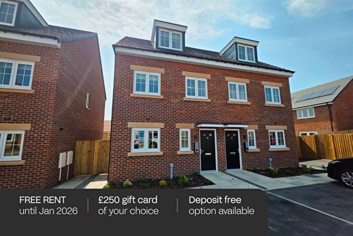 3 Bedroom Semi-Detached House To Rent In Willows Heights, Thurnscoe, S63