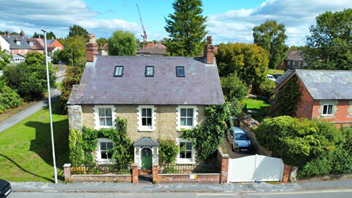 5 Bedroom Detached House For Sale In Salisbury Street, Shaftesbury, Dorset, SP7