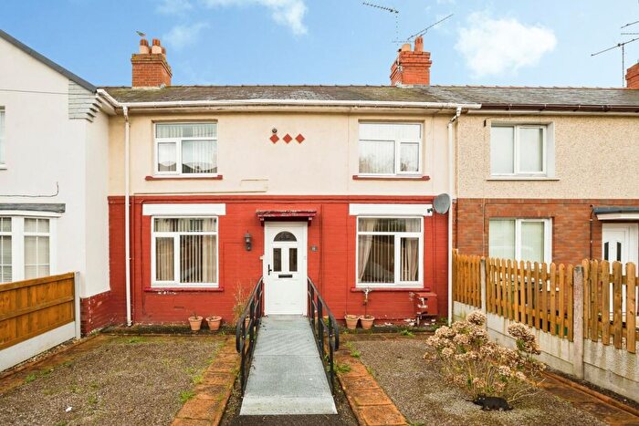 3 Bedroom Terraced House For Sale In Glen Avon, Wrexham, LL12