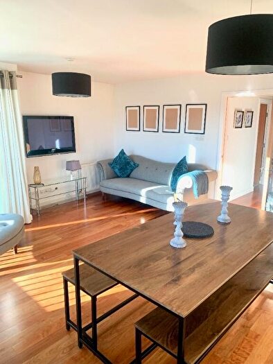 2 Bedroom Flat To Rent In Rubislaw Square, Aberdeen, AB15