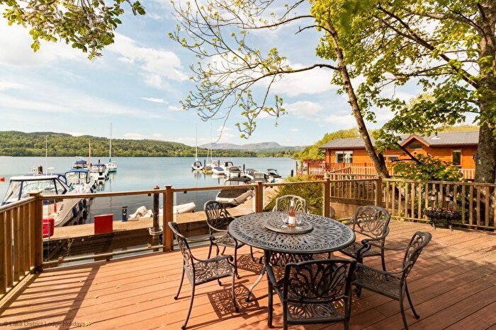 3 Bedroom Mobile Home For Sale In White Cross Bay, Ambleside Road, Windermere, LA23