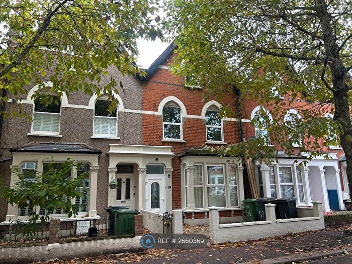 4 Bedroom Terraced House To Rent In Carisbrooke Road, London, E17
