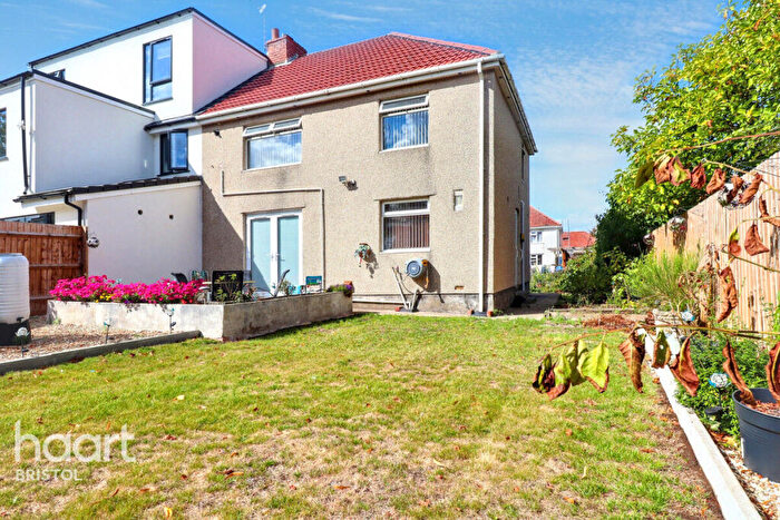 3 Bedroom Semi-Detached House For Sale In Gayner Road, Bristol, BS7