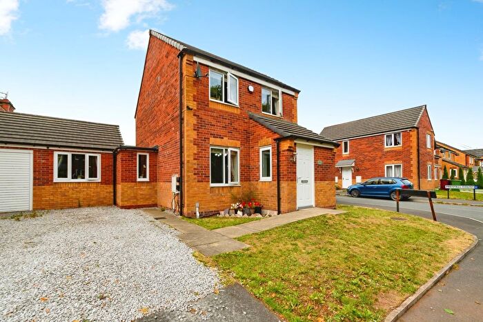 3 Bedroom Detached House For Sale In Lorne Street, Farnworth, Bolton, Greater Manchester, BL4