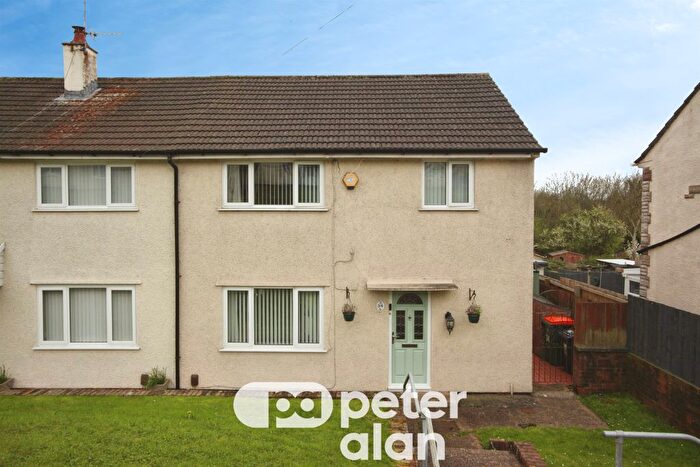4 Bedroom Semi Detached House For Sale In Hendre Farm Drive, Newport, NP19