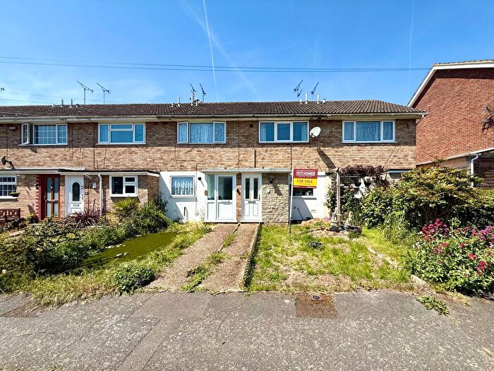 2 Bedroom Terraced House For Sale In Foxglove Green, Ashford, TN24