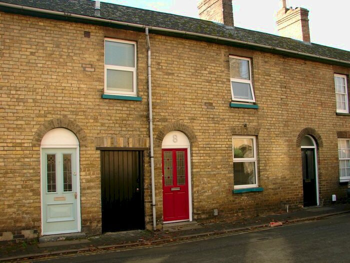 2 Bedroom Terraced House To Rent In Great Northern Street, Huntingdon, PE29