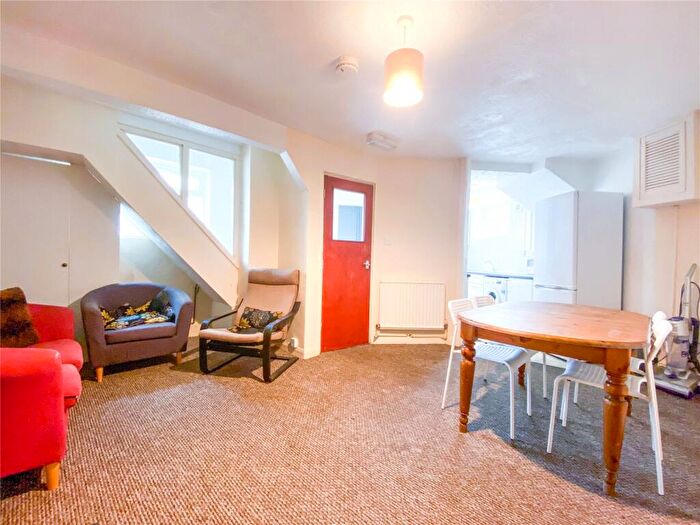 5 Bedroom Terraced House To Rent In Queens Park Road, Brighton, BN2