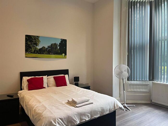 Property To Rent In Princes Avenue, Hull, HU5