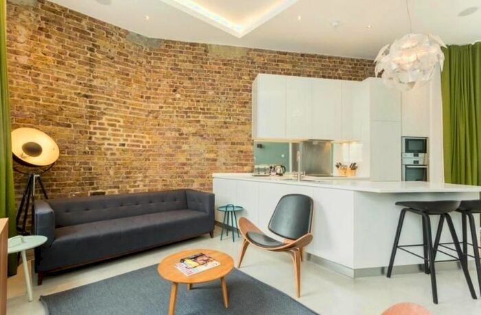 2 Bedroom Flat To Rent In Southwark Street, London, SE1