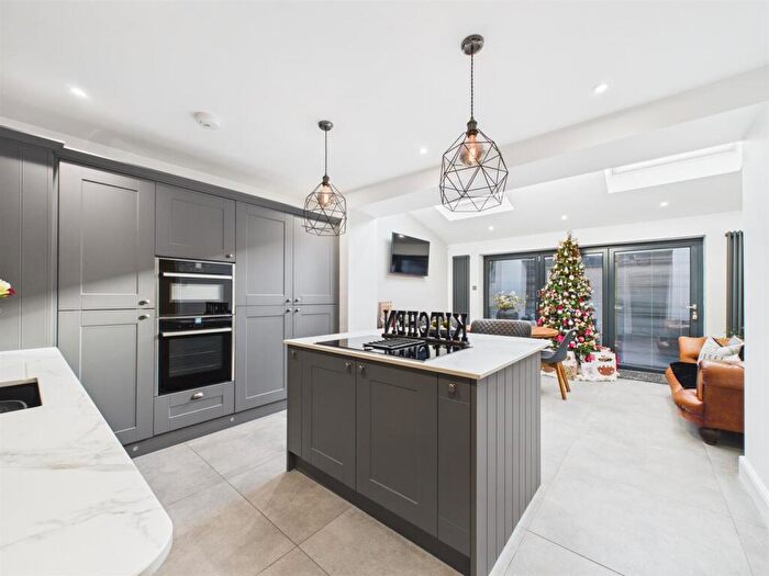 3 Bedroom Semi Detached House For Sale In Conham Hill, Hanham, Bristol, BS15