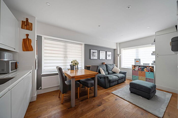 1 Bedroom Apartment For Sale In Boomtown Apartments, Progressive House, Maidstone Road, Sidcup, DA14