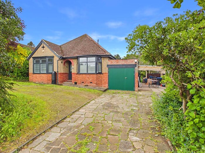 3 Bedroom Detached Bungalow For Sale In Booth Rise, Northampton, Northamptonshire, NN3
