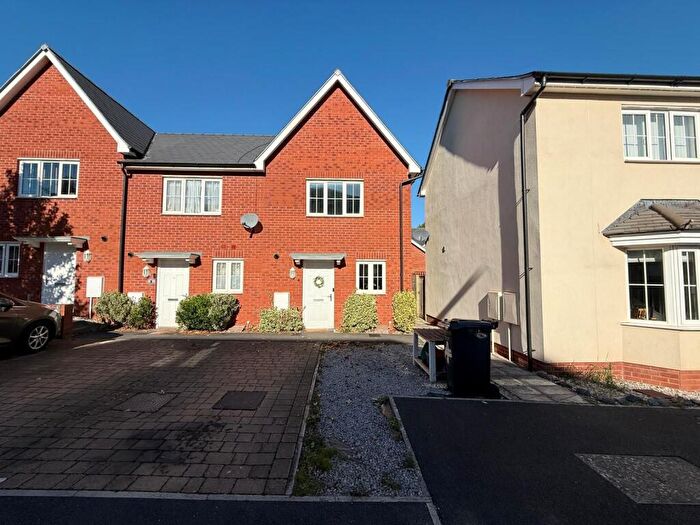 2 Bedroom End Of Terrace House For Sale In Whitaker Close, Exeter, EX1