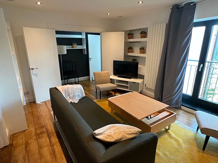 1 Bedroom Flat To Rent In London Borough Of Tower Hamlets, E2