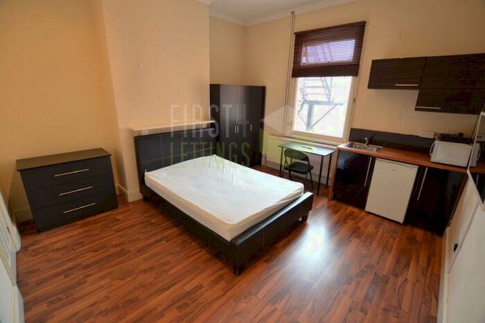 Studio To Rent In Saxby Street, Leicester, LE2