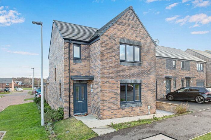 3 Bedroom Detached House For Sale In Carter Drive, Gilmerton, Edinburgh, EH17