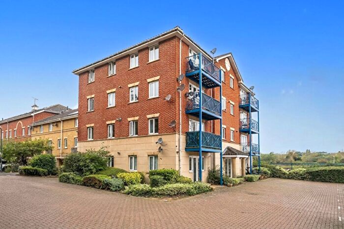 2 Bedroom Apartment For Sale In Applecross Close, Rochester, Kent., ME1
