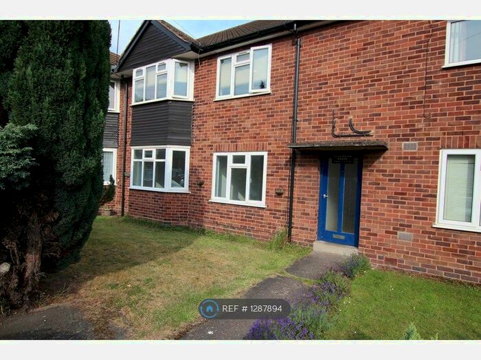 2 Bedroom Flat To Rent In Hartshill Rd, Solihull B27