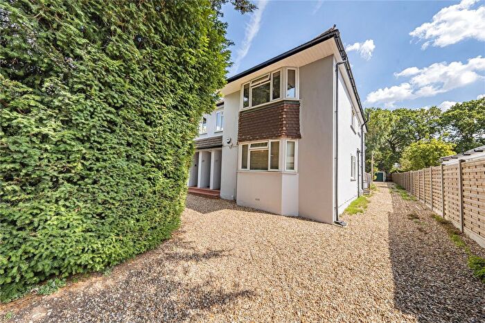 2 Bedroom Maisonette For Sale In Thetford Road, New Malden, KT3