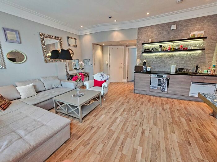 1 Bedroom Flat To Rent In Ladbroke Grove, London, W10