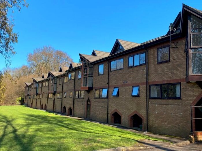 1 Bedroom Flat To Rent In South East Road, Sholing, Southampton SO19