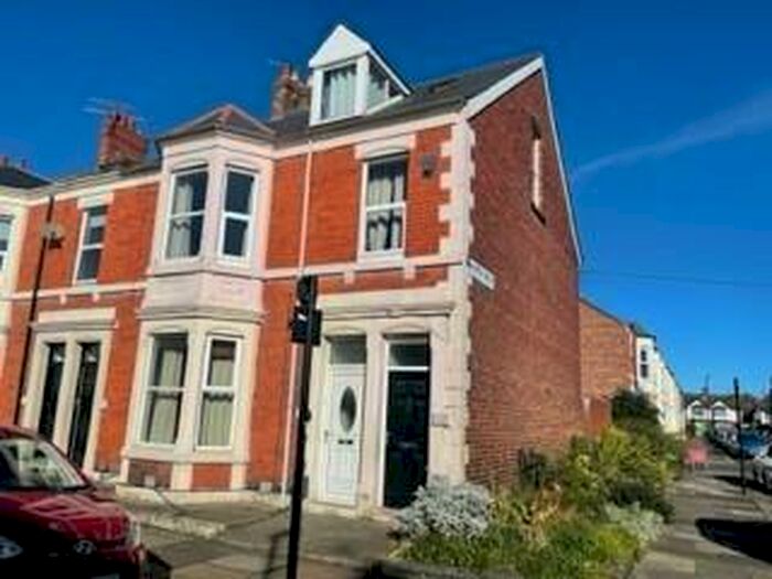 4 Bedroom Maisonette To Rent In Bayswater Road, Jesmond, Newcastle Upon Tyne, NE2