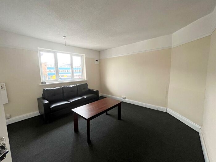 1 Bedroom Flat To Rent In Coventry Road, Sheldon, Birmingham, B26