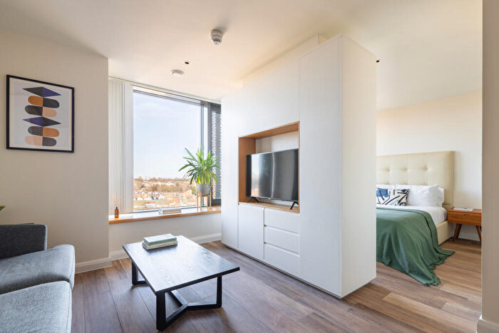 Studio To Rent In Junction Road, London, N19