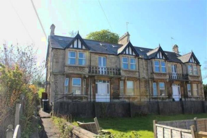 2 Bedroom Flat To Rent In Stokes Road, Corsham, SN13