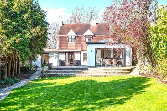 4 Bedroom Detached House For Sale In Fir Tree Road, Banstead, Surrey, SM7