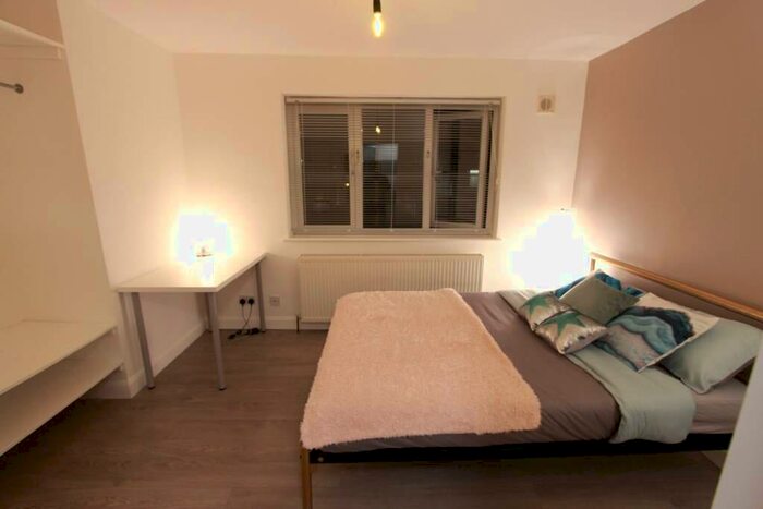 1 Bedroom House Of Multiple Occupation To Rent In Goldings Crescent, Hatfield, AL10