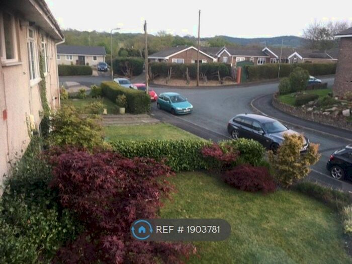 2 Bedroom Maisonette To Rent In Gwaun Hyfryd, Caerphilly, CF83