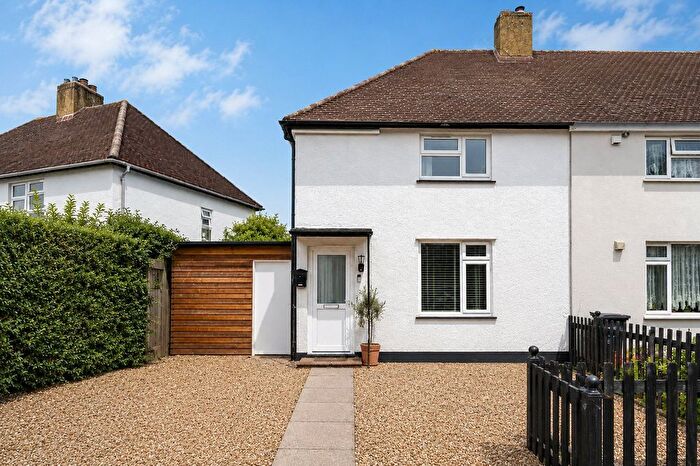 2 Bedroom End Of Terrace House For Sale In Fullers Avenue, Surbiton, Kingston Upon Thames, Greater London, KT6