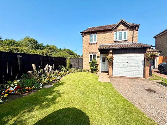 3 Bedroom Detached House For Sale In Eagle Park, Marton-In-Cleveland, Middlesbrough, TS8