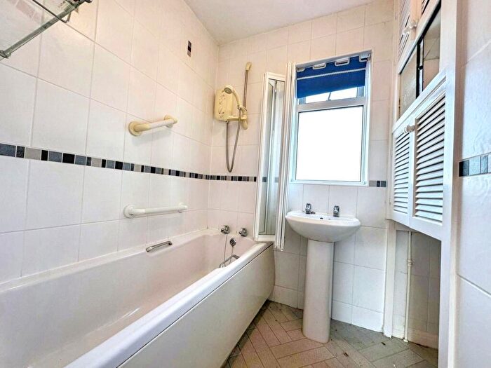 3 Bedroom End Of Terrace House For Sale In Cleveland Avenue, Chester Le Street, Durham, DH2