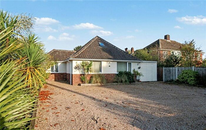 3 Bedroom Bungalow For Sale In Reepham Road, Hellesdon, Norwich, Norfolk, NR6