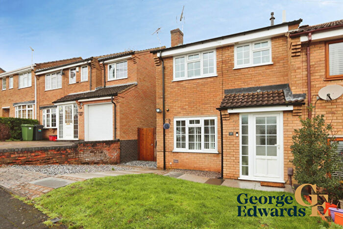 3 Bedroom Semi Detached House For Sale In Rouen Way Ashby-De-La-Zouch, LE65