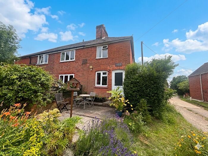 1 Bedroom Semi Detached House For Sale In Ashmore Green, Thatcham, RG18