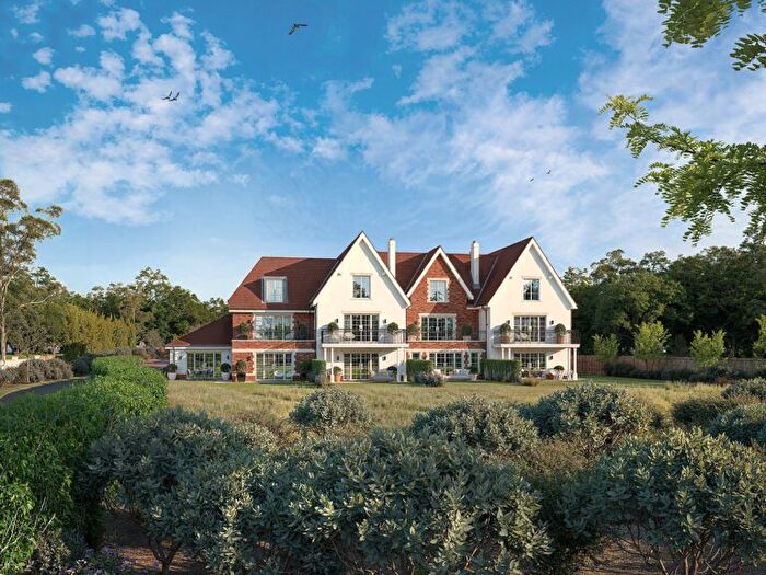 4 Bedroom Town House For Sale In Barton Common Road, Barton On Sea, BH25